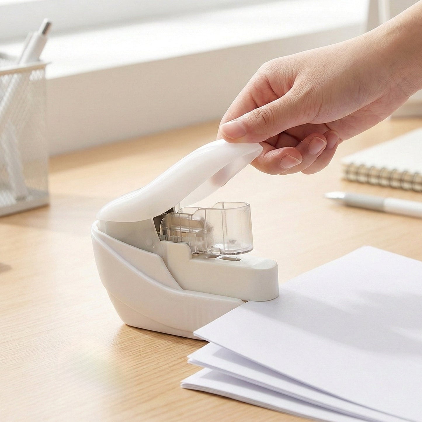 Mini Staple-Free Stapler