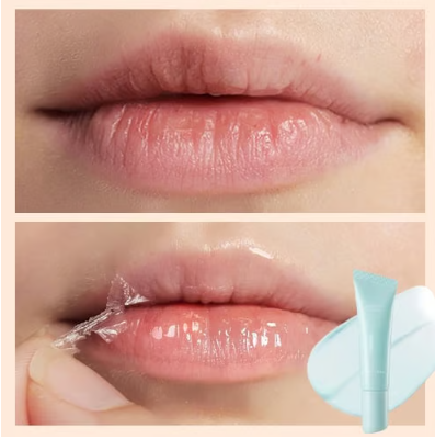 Smooth glossy lips after peeling the lip mask